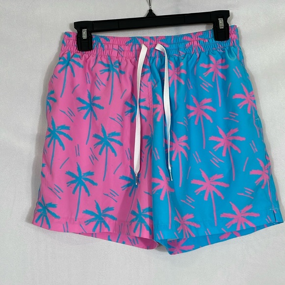 chubbies Other - Chubbies Prince Of Prints Swim Trunks Size M Pink Blue Lined EUC
